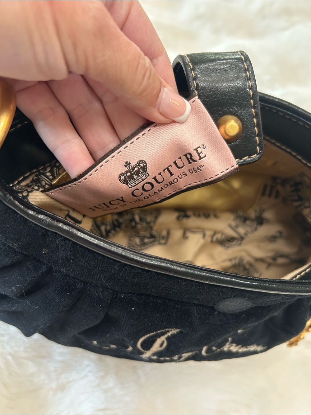 Y2K Vintage 2011 Juicy Couture Black Velour Shoulder Bag Butterfly Heart Charm - Picture 12 of 14